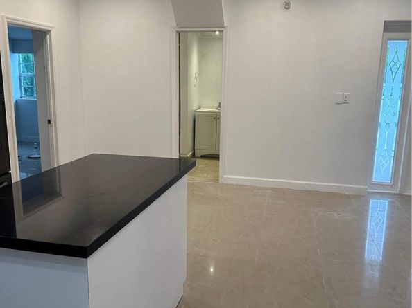 1698 NE 181st St, North Miami Beach FL 33162