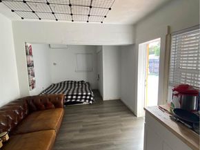 1698 NE 181st St, North Miami Beach FL 33162