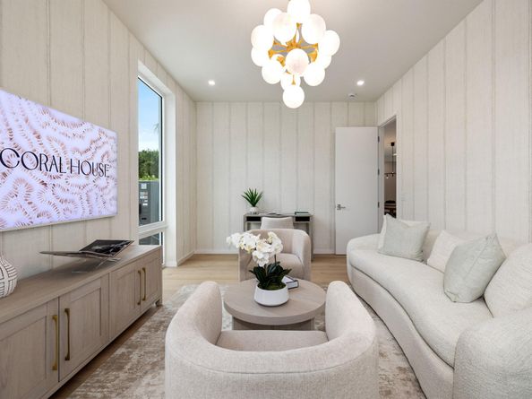 800 Bond Way, Delray Beach FL 33483