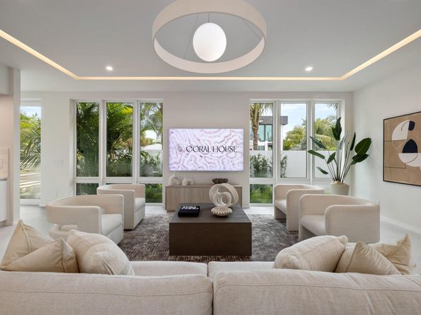 800 Bond Way, Delray Beach FL 33483