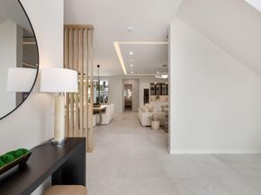 800 Bond Way, Delray Beach FL 33483