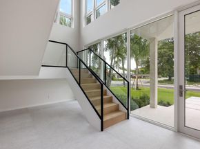 800 Bond Way, Delray Beach FL 33483