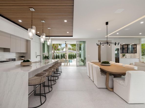 800 Bond Way, Delray Beach FL 33483