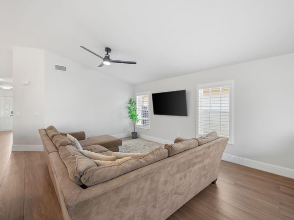 2540 NW 80th Avenue, Margate FL 33063