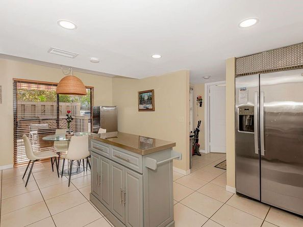 331 DEERCREEK WILDWOOD CI S Wildwood Circle 331, Deerfield Beach FL 33442