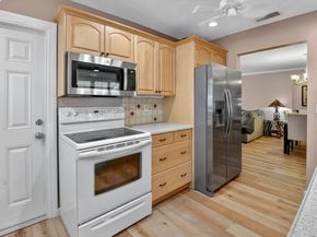2000 SW 20th Place, Boynton Beach FL 33426