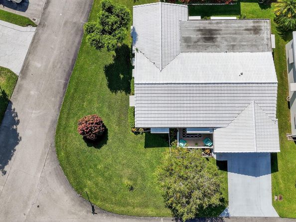 2000 SW 20th Place, Boynton Beach FL 33426