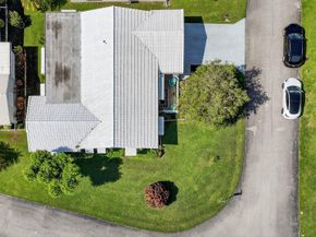 2000 SW 20th Place, Boynton Beach FL 33426