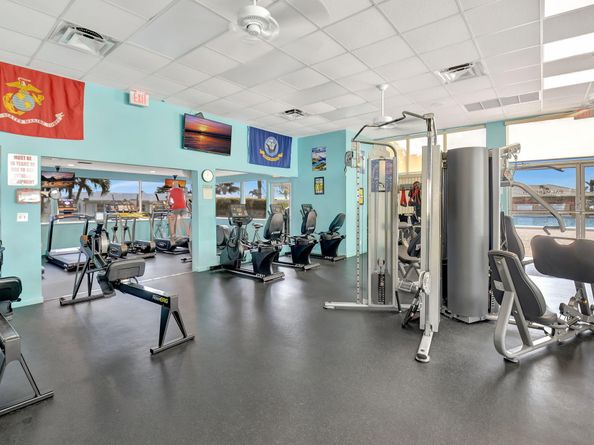 2000 SW 20th Place, Boynton Beach FL 33426