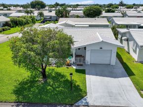 2000 SW 20th Place, Boynton Beach FL 33426