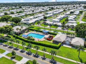 2000 SW 20th Place, Boynton Beach FL 33426