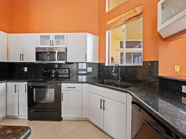 833 Heritage Drive, Weston FL 33326