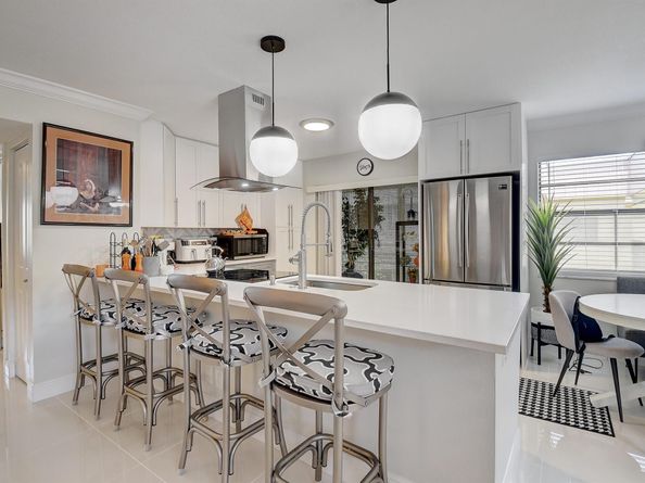 274 Capri F, Delray Beach FL 33484