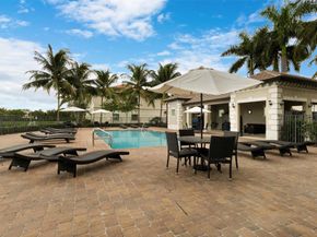 4218 N Dixie Hwy 64, Oakland Park FL 33334