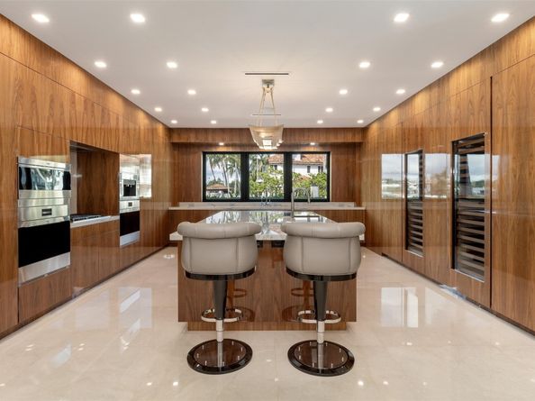 529 Bontona Ave, Fort Lauderdale FL 33301