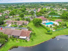 8 Camden Ln, Boynton Beach FL 33426