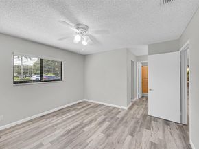 8 Camden Ln, Boynton Beach FL 33426