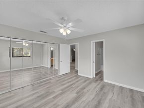 8 Camden Ln, Boynton Beach FL 33426