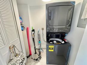 5280 NW 2nd Avenue 412, Boca Raton FL 33487