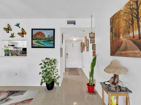 6850 Royal Palm Blvd 306 G, Margate FL 33063