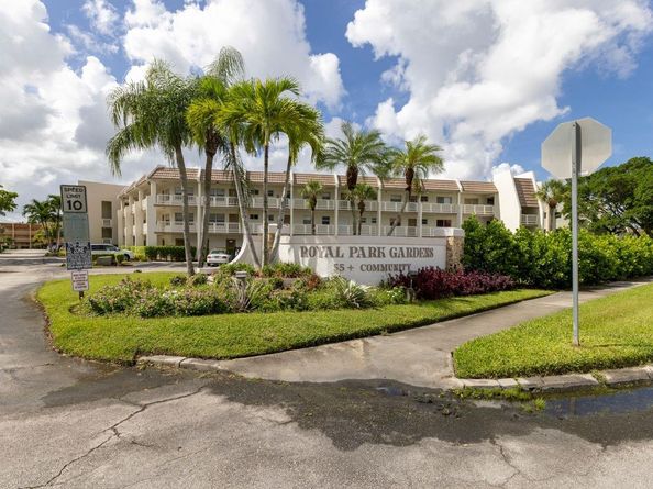 6850 Royal Palm Blvd 306 G, Margate FL 33063