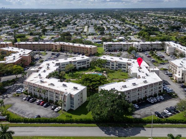 6850 Royal Palm Blvd 306 G, Margate FL 33063