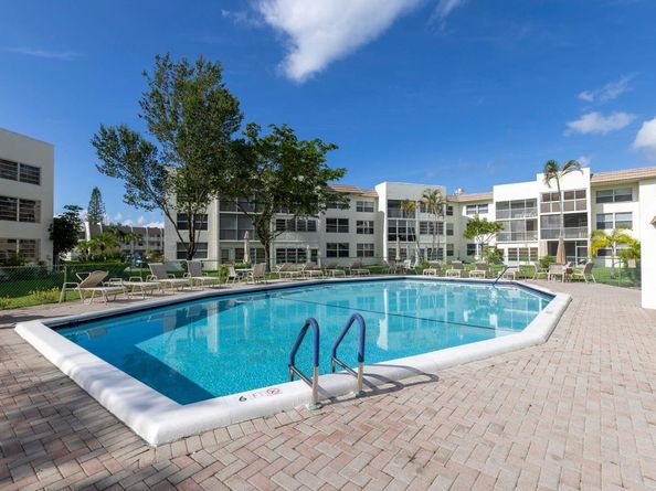 6850 Royal Palm Blvd 306 G, Margate FL 33063