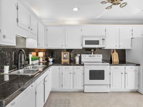 3633 Quail Ridge Drive Bobwhite A, Boynton Beach FL 33436