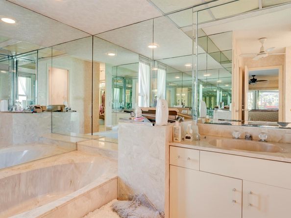 634 W Lakewoode Circle, Delray Beach FL 33445