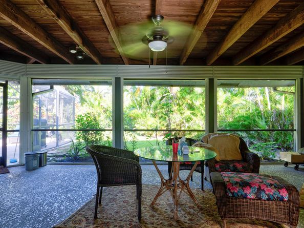 634 W Lakewoode Circle, Delray Beach FL 33445