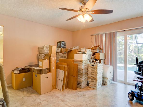 634 W Lakewoode Circle, Delray Beach FL 33445