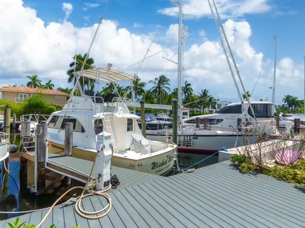 70 Isle of Venice 203, Fort Lauderdale FL 33301