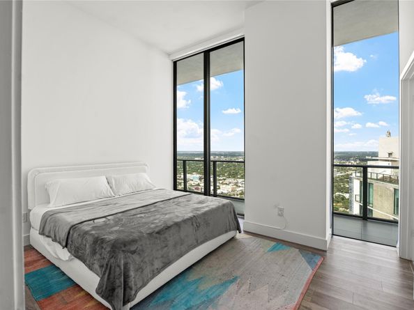 480 NE 31st St PH5104, Miami FL 33137