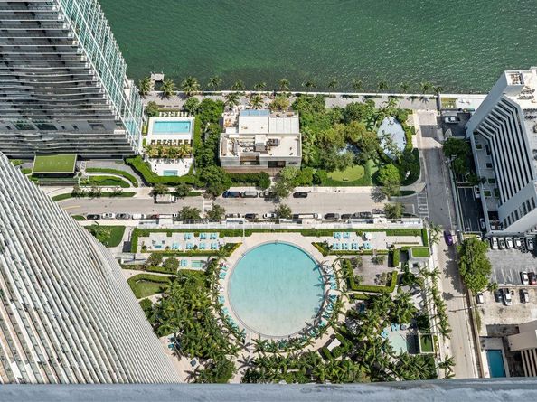 480 NE 31st St PH5104, Miami FL 33137