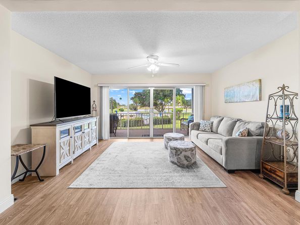 145 Atlantis Boulevard 203, Atlantis FL 33462