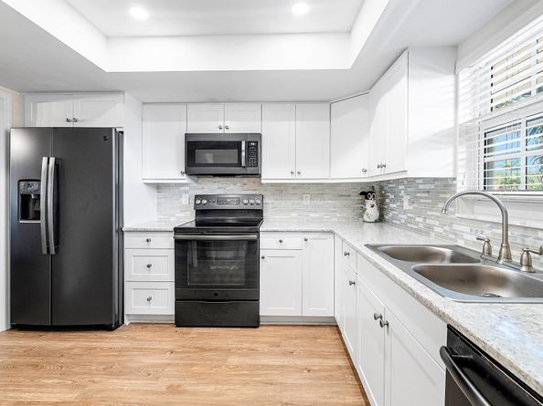 145 Atlantis Boulevard 203, Atlantis FL 33462