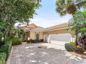 10654 Greenbriar Villa Drive