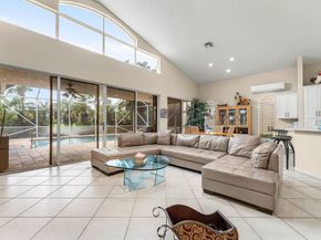 10654 Greenbriar Villa Drive, Lake Worth FL 33449