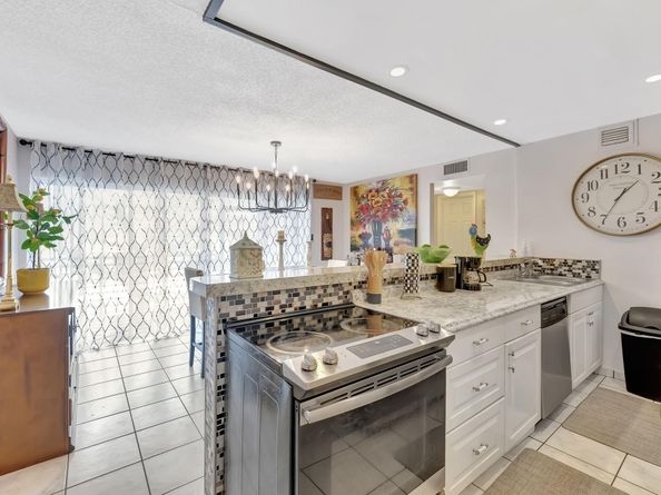 5336 NE 6th Ave H7, Oakland Park FL 33334