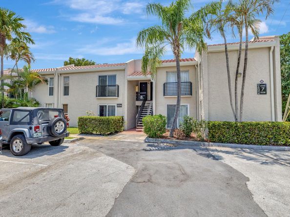 5336 NE 6th Ave H7, Oakland Park FL 33334