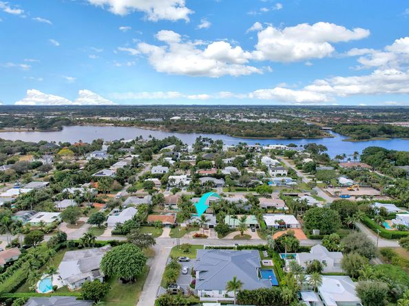 1502 NW 4th Avenue, Delray Beach FL 33444