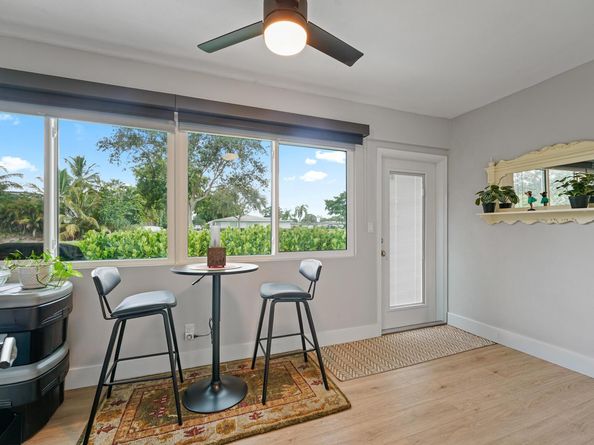 277 W High Point Court B, Delray Beach FL 33445