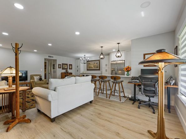 277 W High Point Court B, Delray Beach FL 33445