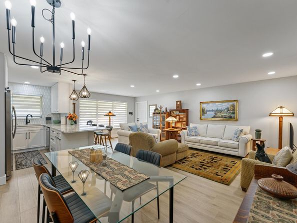277 W High Point Court B, Delray Beach FL 33445