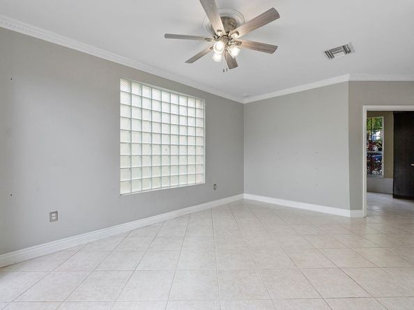 5334 NW 120th Ave, Coral Springs FL 33076