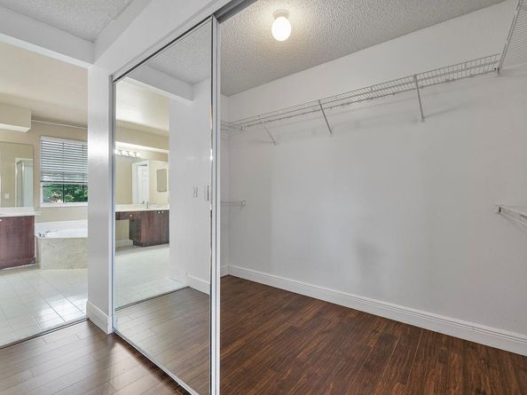 5334 NW 120th Ave, Coral Springs FL 33076