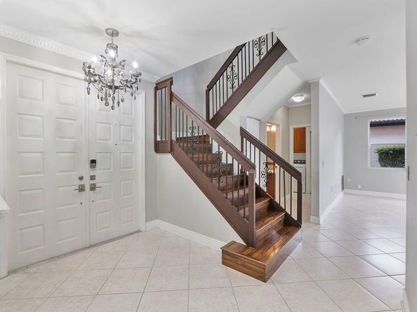 5334 NW 120th Ave, Coral Springs FL 33076
