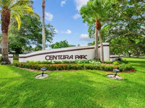 2162 NW 39th Ave B17, Pompano Beach FL 33066