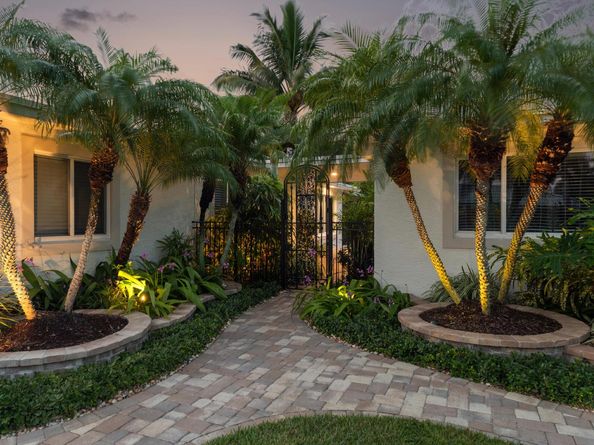 136 Lucina Drive, Hypoluxo FL 33462