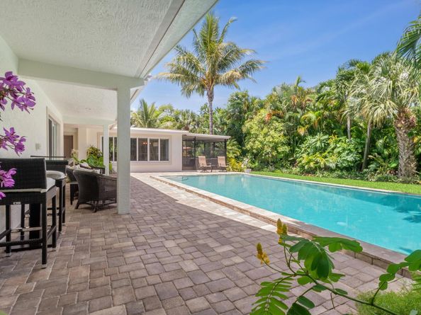 136 Lucina Drive, Hypoluxo FL 33462